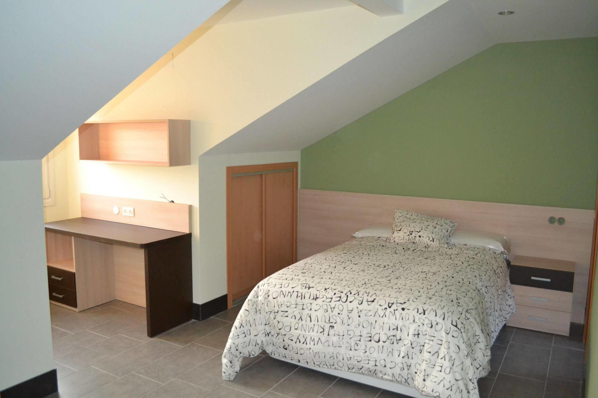 The Factory Residence Hall Ségovie Extérieur photo